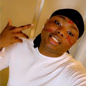 Meet your Posher, Aj